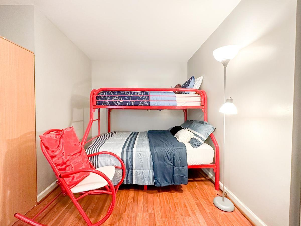 Cute 2-Brm Walkout Apt With Pool Table And Theater Lexington Exterior photo
